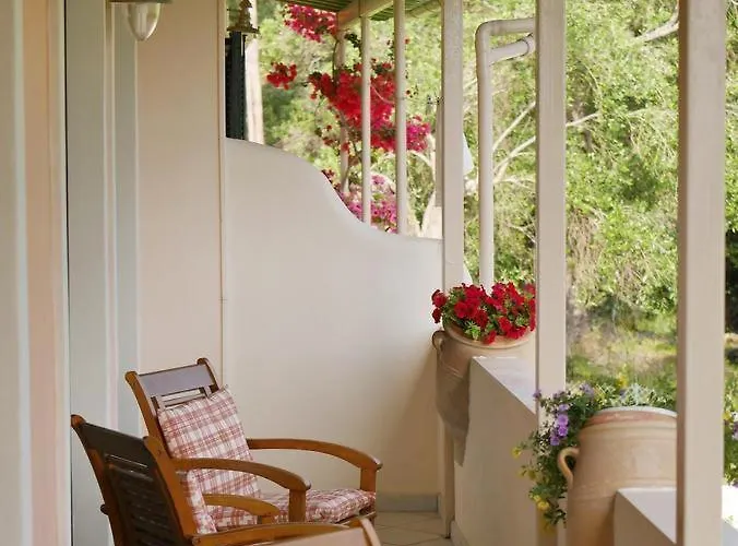 Byronas Apartments- Maisonette With Sea-view *