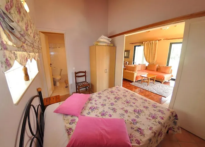 Byronas Apartments- Maisonette With Sea-view 아파트