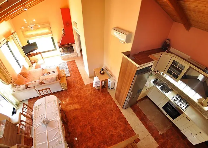 아파트 Byronas Apartments- Maisonette With Sea-view