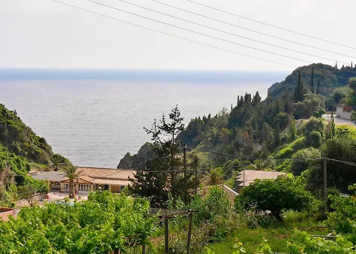 Byronas Apartments- Maisonette With Sea-view * 팔레오카스트리차
