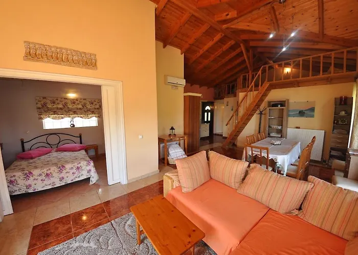 Byronas Apartments- Maisonette With Sea-view 아파트
