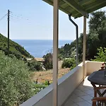 Byronas Apartments- Maisonette With Sea-view *