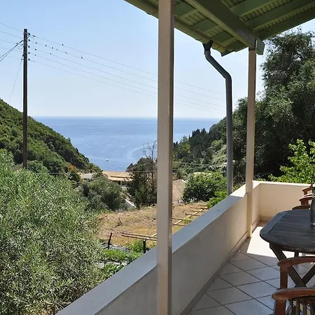 Byronas Apartments- Maisonette With Sea-view *