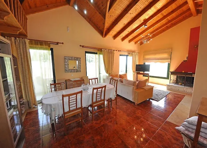 Byronas Apartments- Maisonette With Sea-view * Палеокастрица