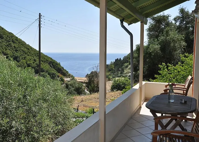Byronas Apartments- Maisonette With Sea-view *